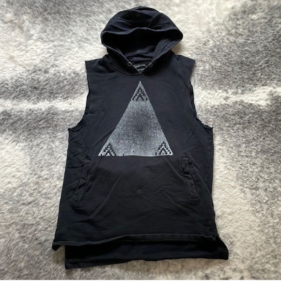 Aeropostale Sleeveless Hoodie - Picture 3 of 5